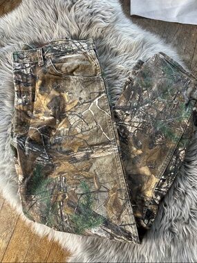 Wrangler Camo 100% cotton jeans in Brown, Green, Black